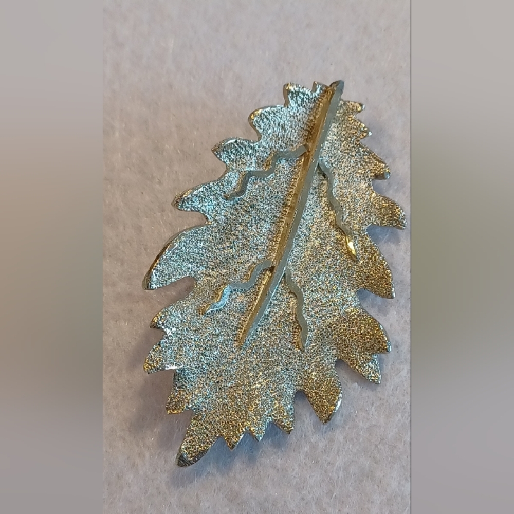 Vintage Signed BSK Leaf Brooch